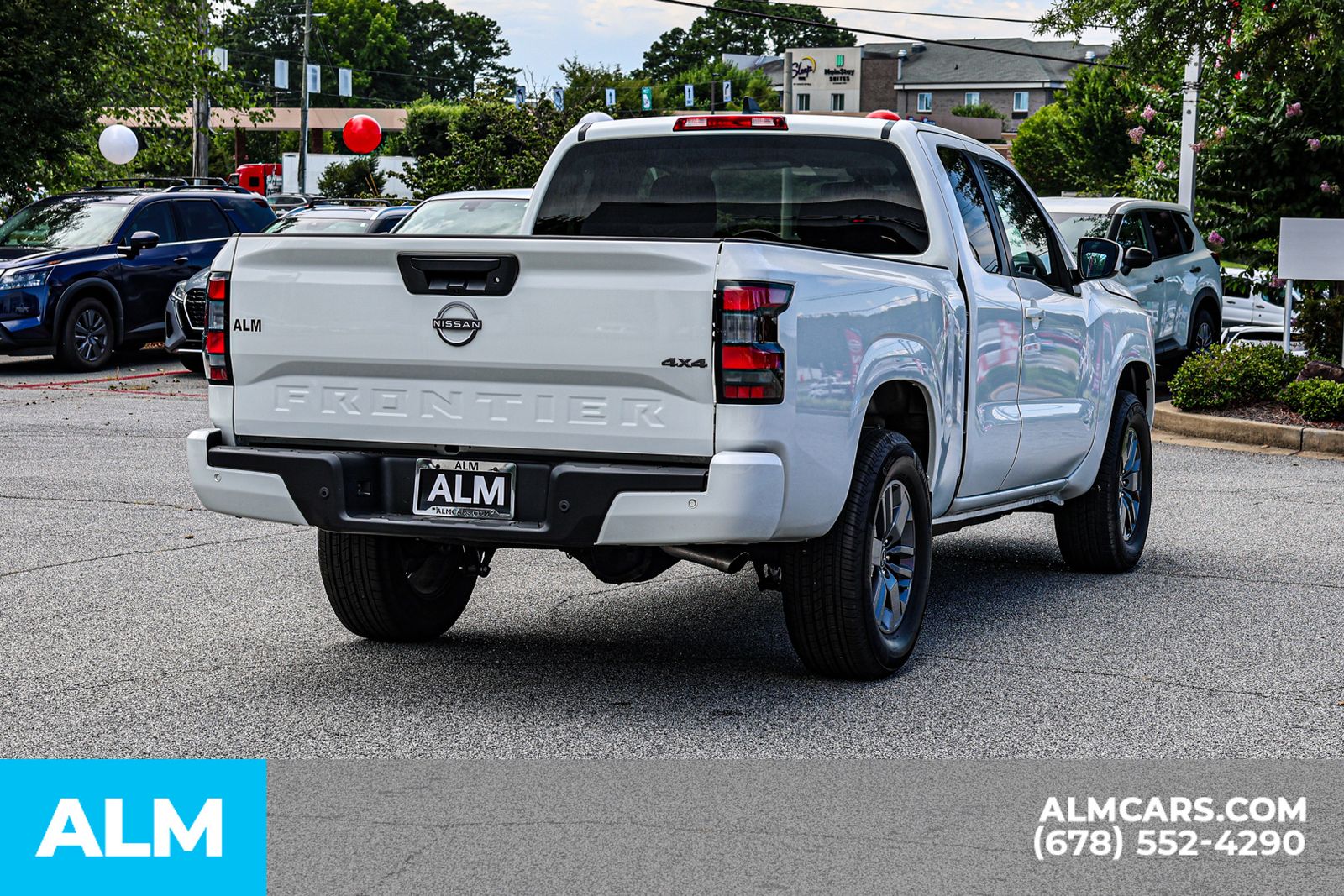 2025 Nissan Frontier SV photo 5
