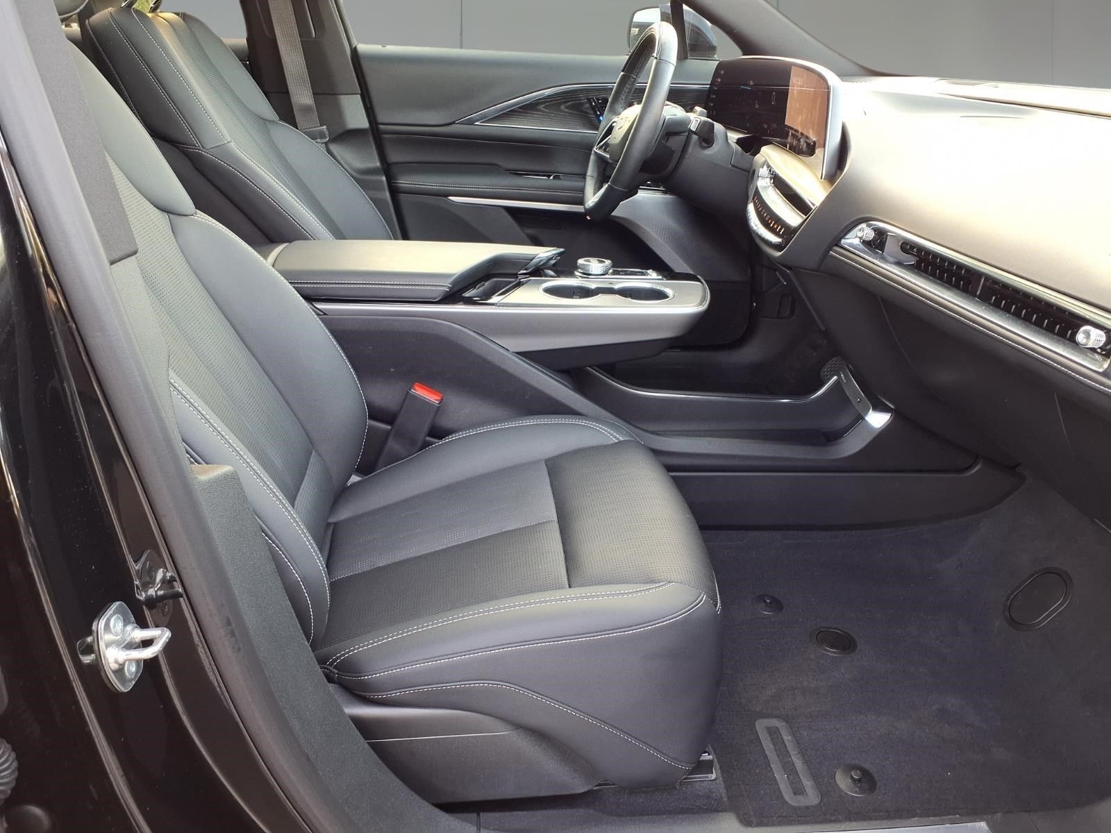 2024 Cadillac LYRIQ Sport Black at Ultimate Motorsports