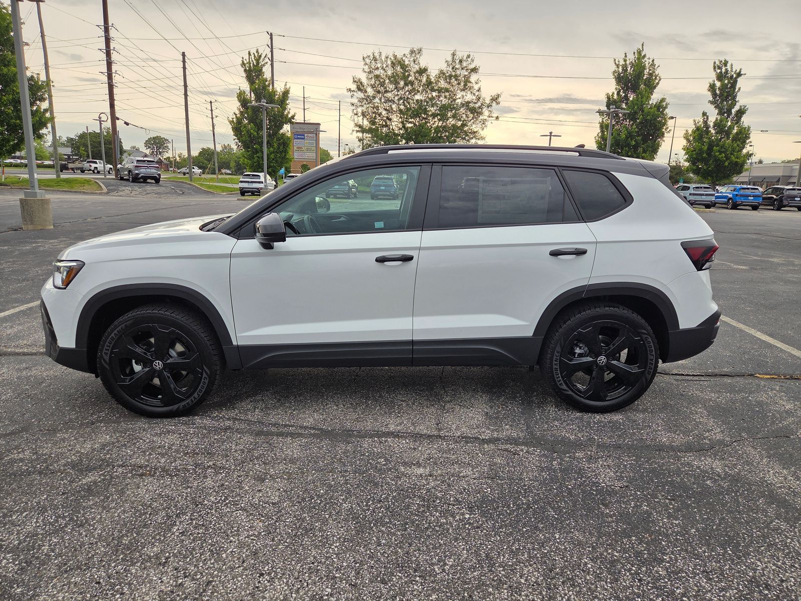 new 2026 Volkswagen Taos car, priced at $33,490