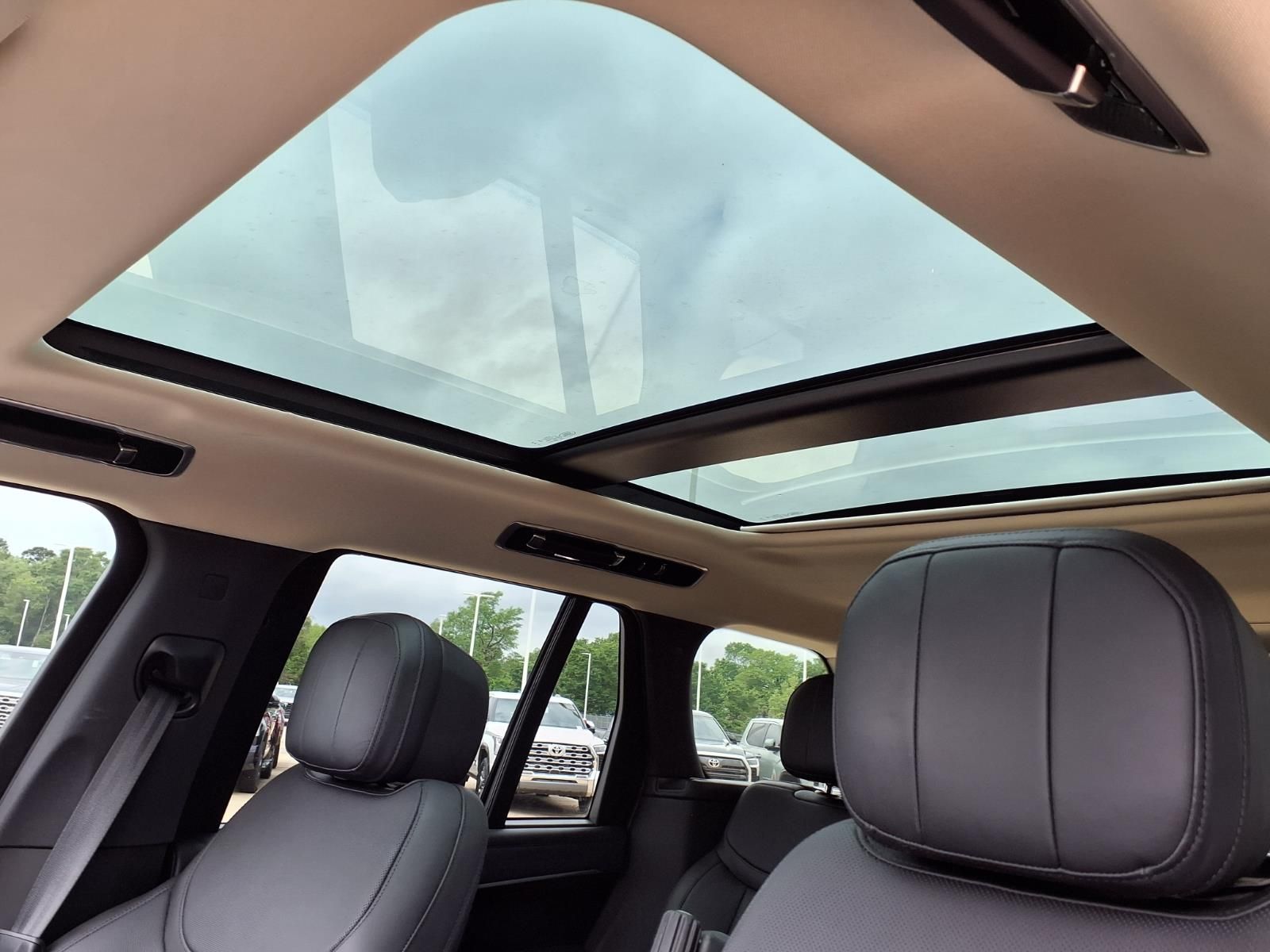 2023 Land Rover Range Rover SE Gray at Westside Lexus