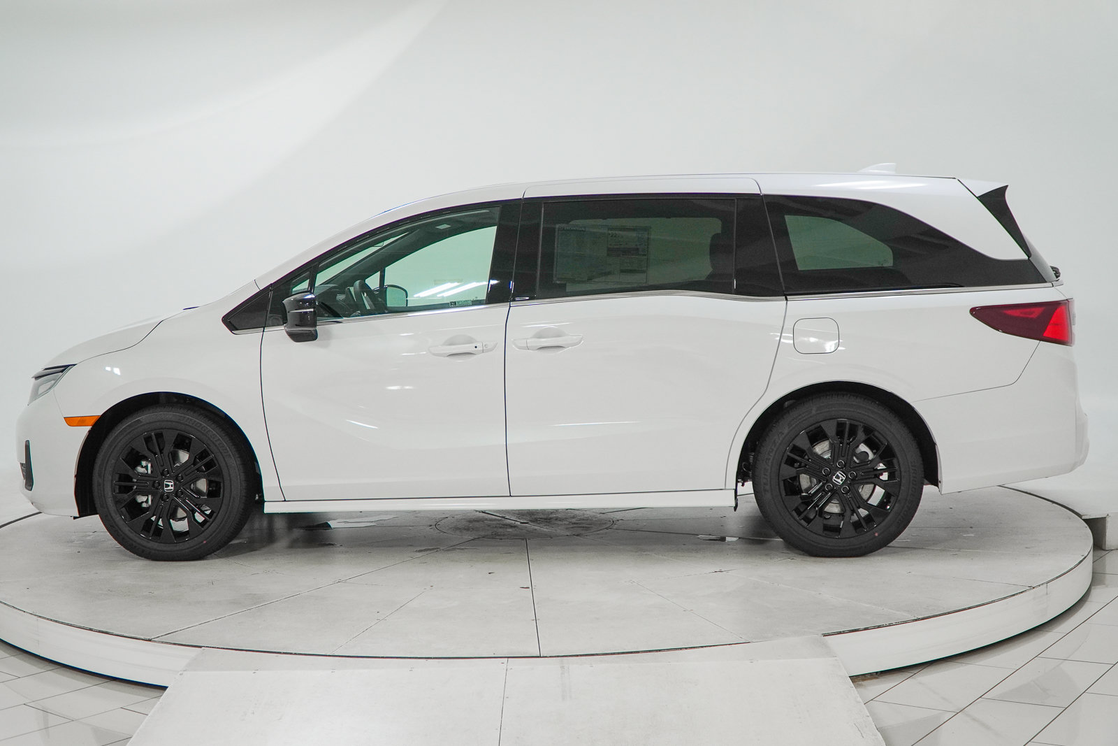 2026 Honda Odyssey Sport L - Photo 5