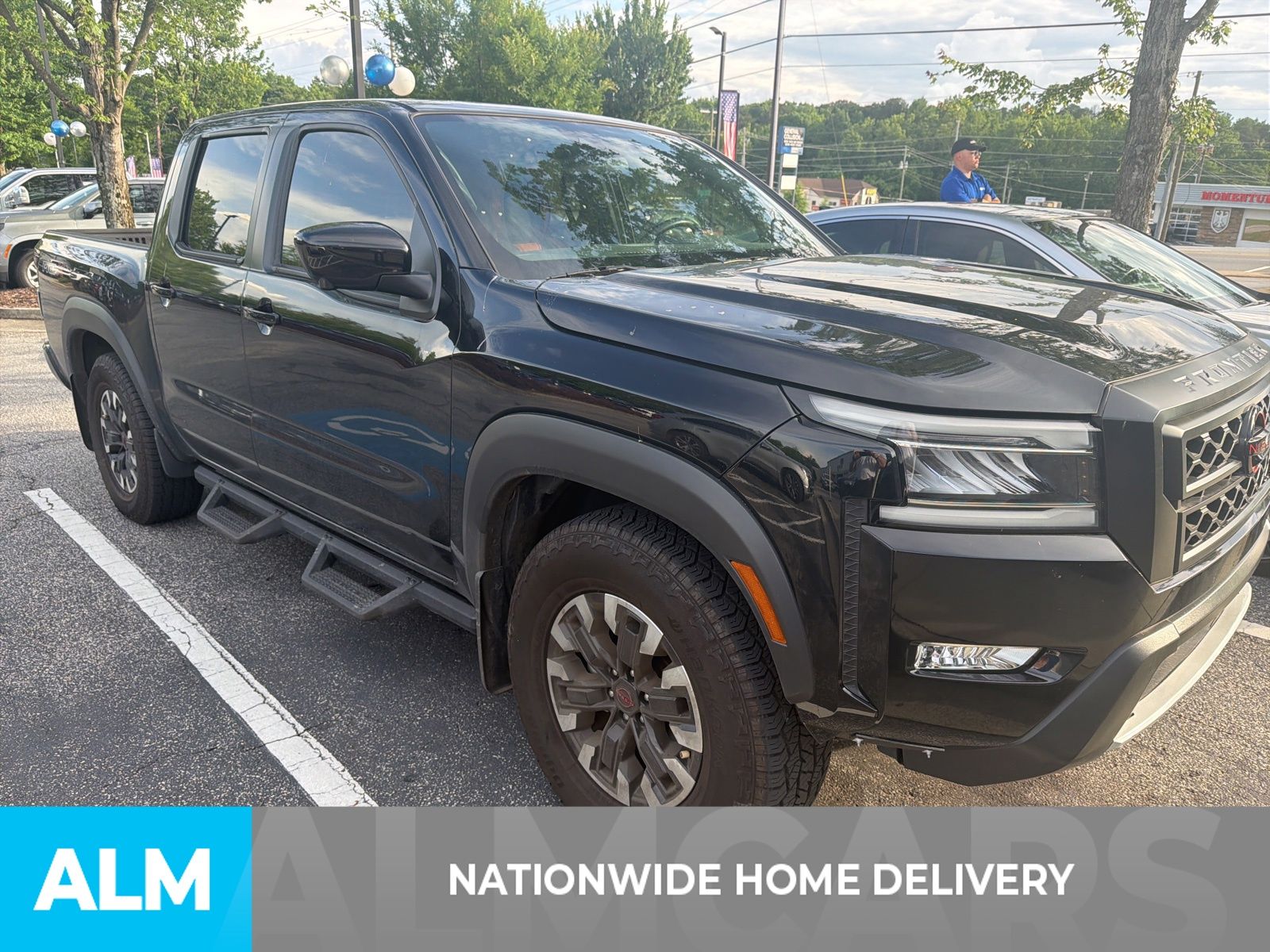 Used 2024 Black Nissan PRO-X image 4