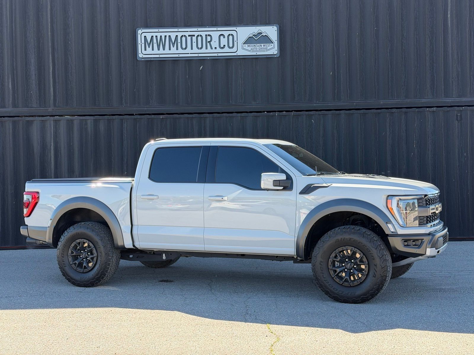  2023 Ford F-150 Raptor SuperCrew 4WD   