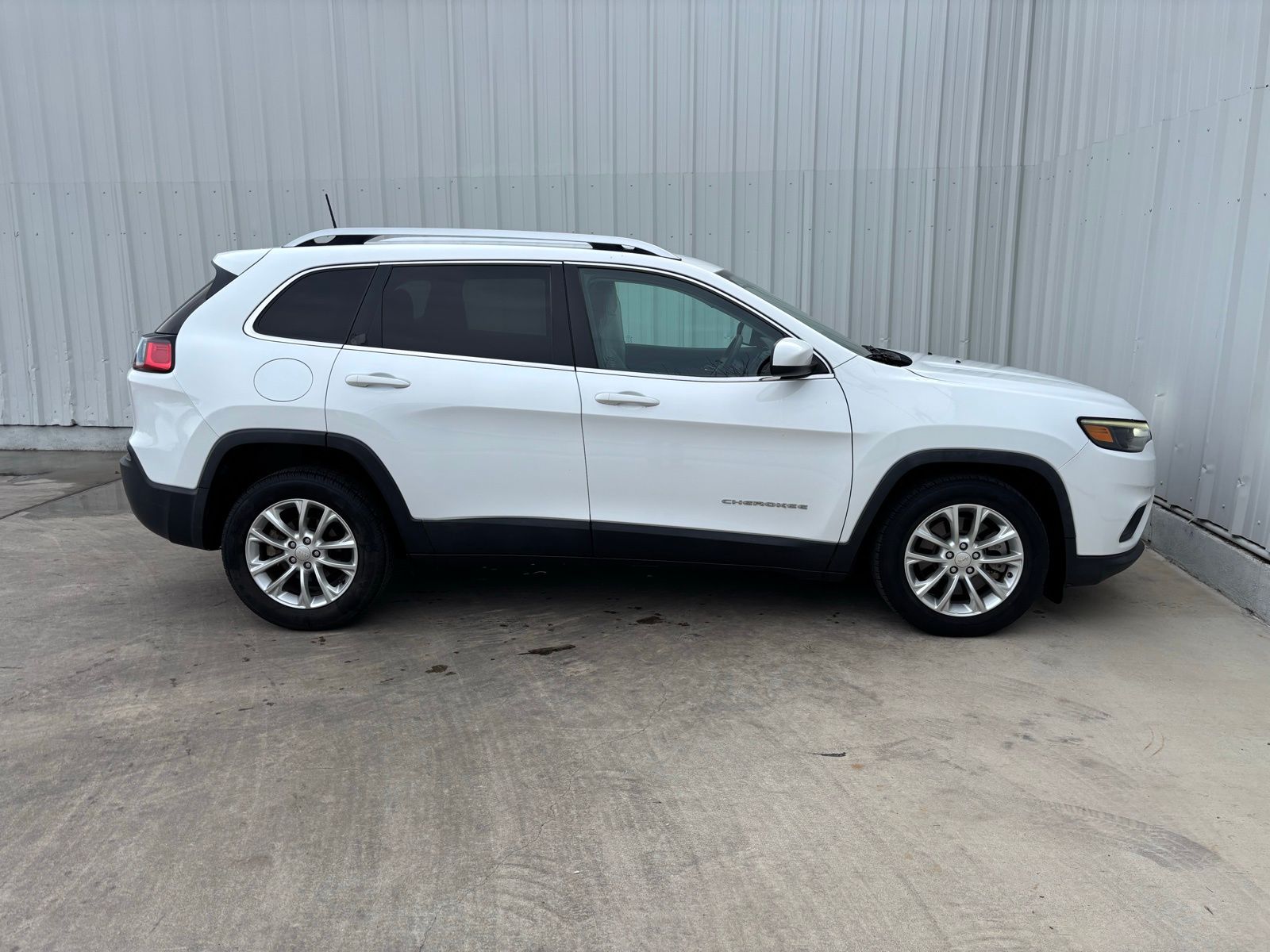 Used Car 2019 Jeep Cherokee  Latitude For Sale Under $12,000 In Austin, Texas