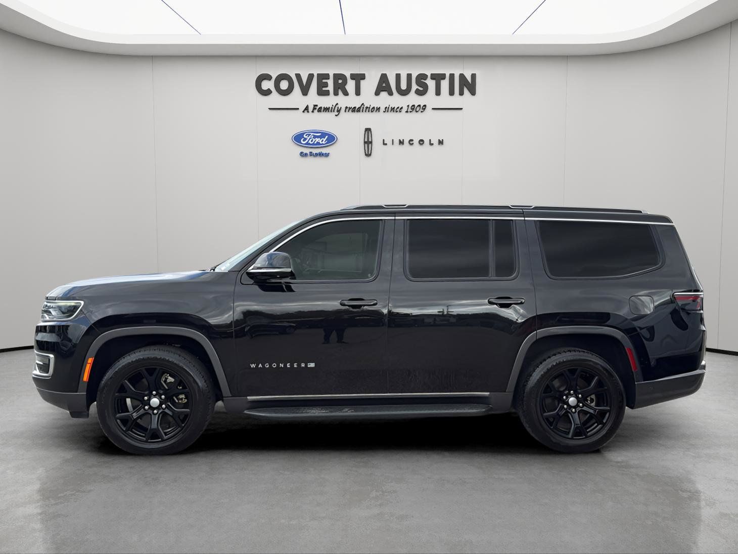 Used Car 2022 Jeep Wagoneer  Series I For Sale Under $40,000 In Austin, Texas