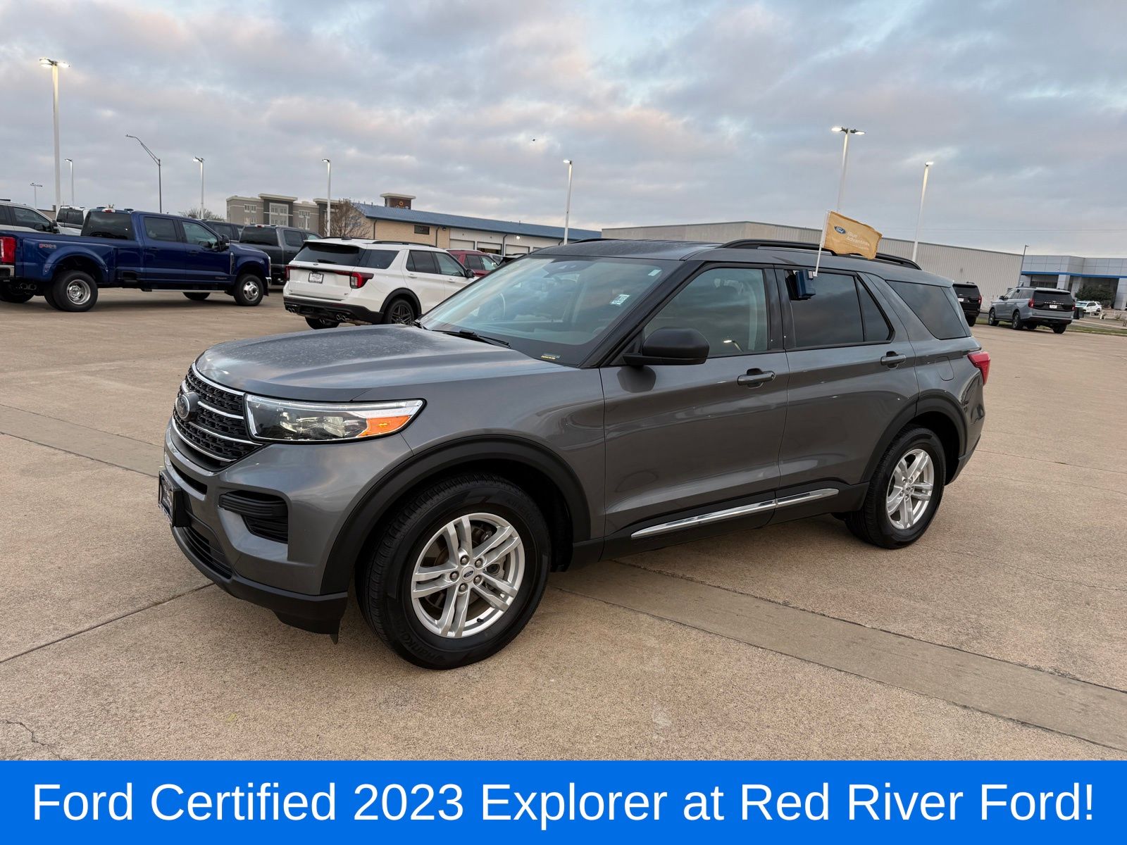 Carbonized Gray Metallic 2023 Ford Explorer XLT RWD SUV / Crossover Rear-Wheel Drive Automatic