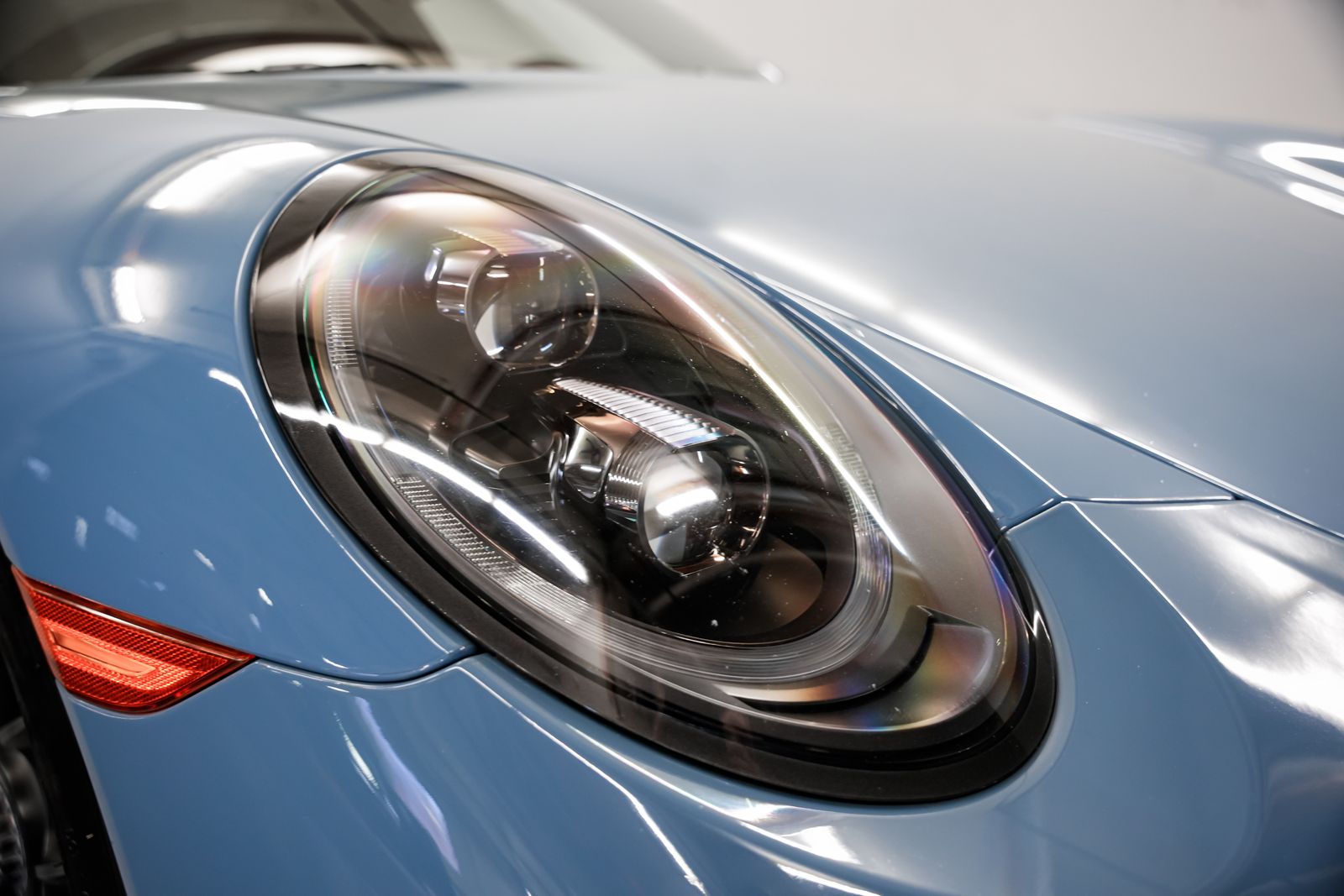 2019 Porsche 911 Carrera 4 GTS — photo 42