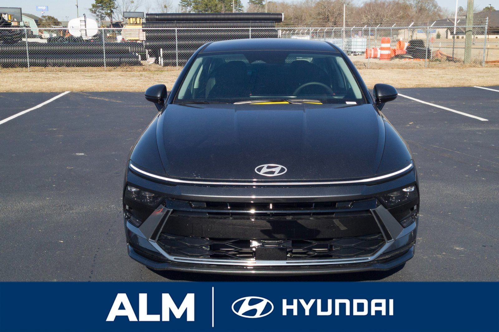 2025 Hyundai Sonata Hybrid SEL photo 2