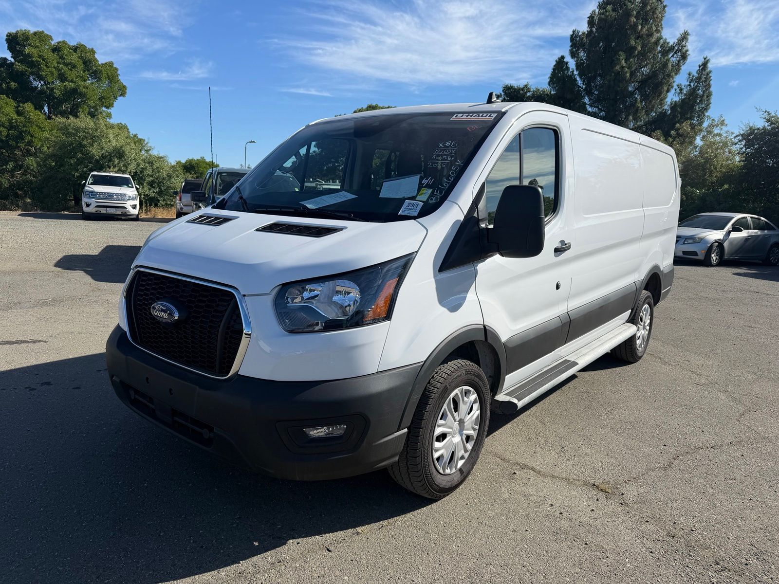 Oxford White 2025 Ford Transit Cargo 250 Low Roof RWD Van Rear-Wheel Drive
