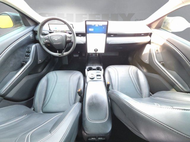 Used 2023 Orange Ford Premium image 3