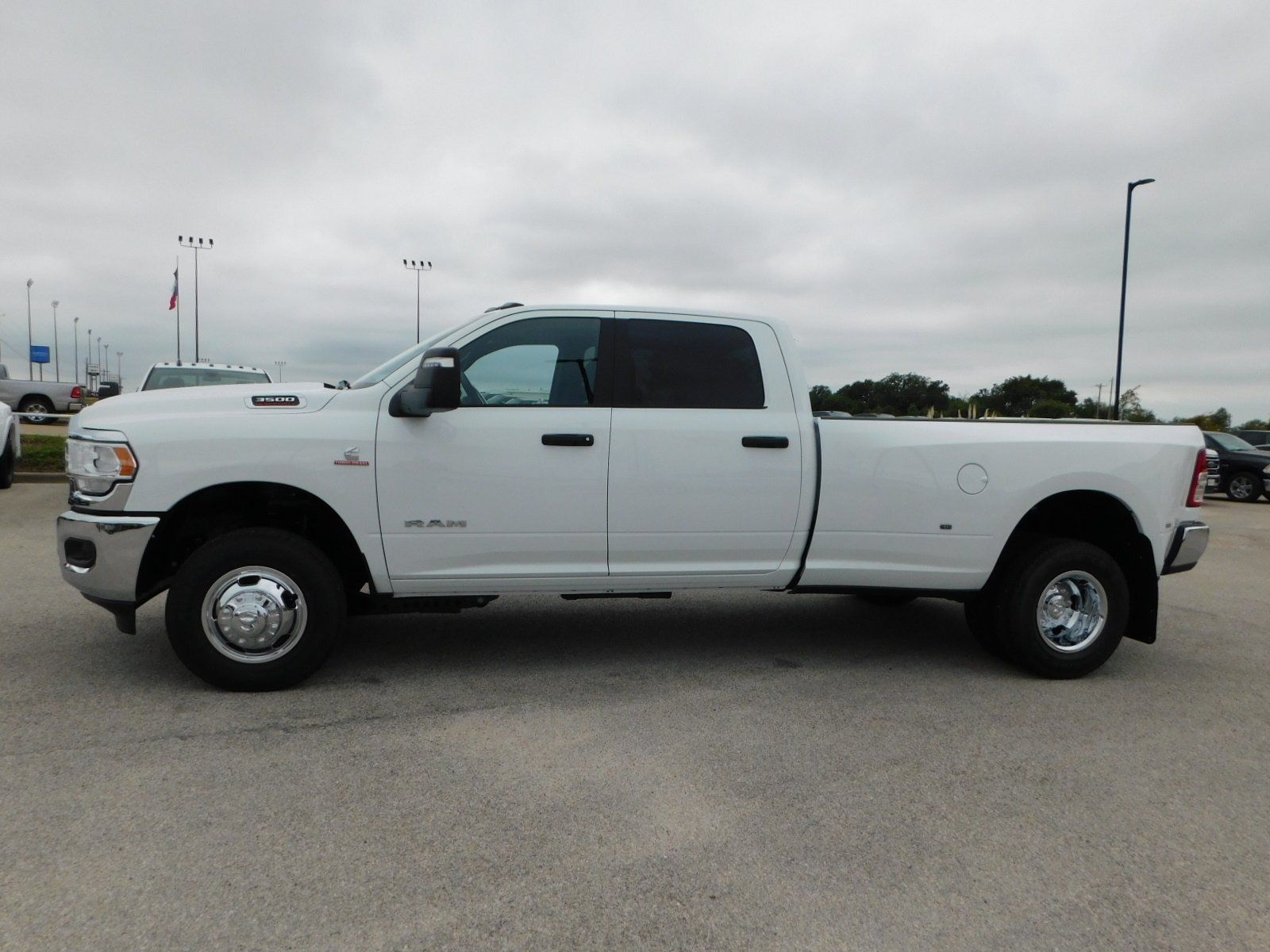 2024 Ram 3500 Big Horn 24