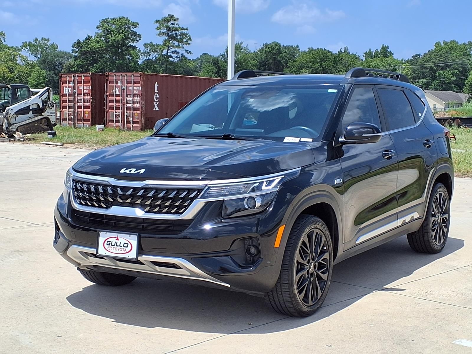 2022 Kia Seltos Nightfall Black at Shottenkirk Kia Fort Bend