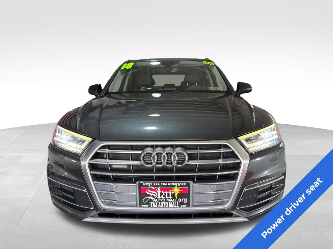 View vehicle photo 2