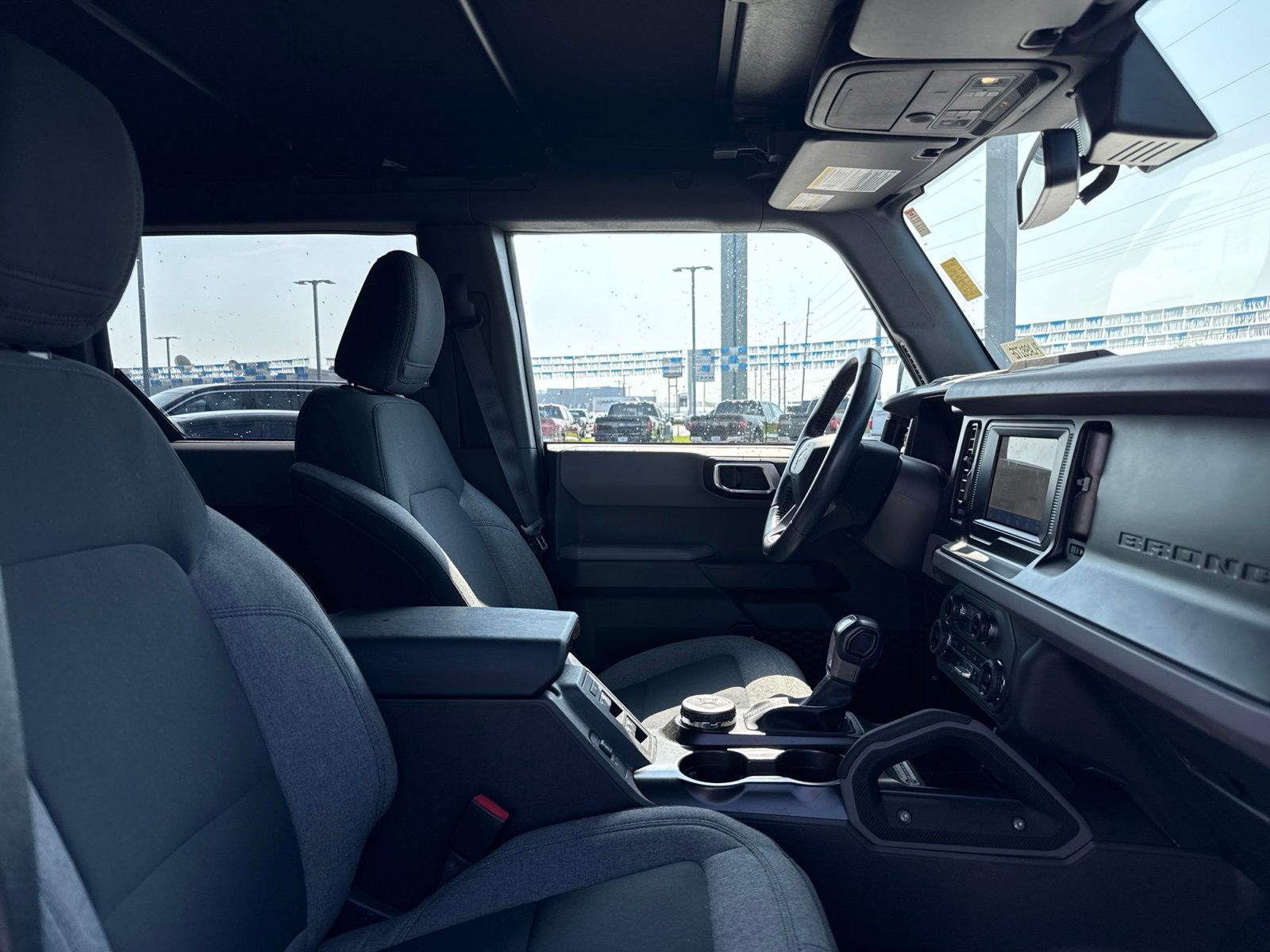 2023 Ford Bronco image 14