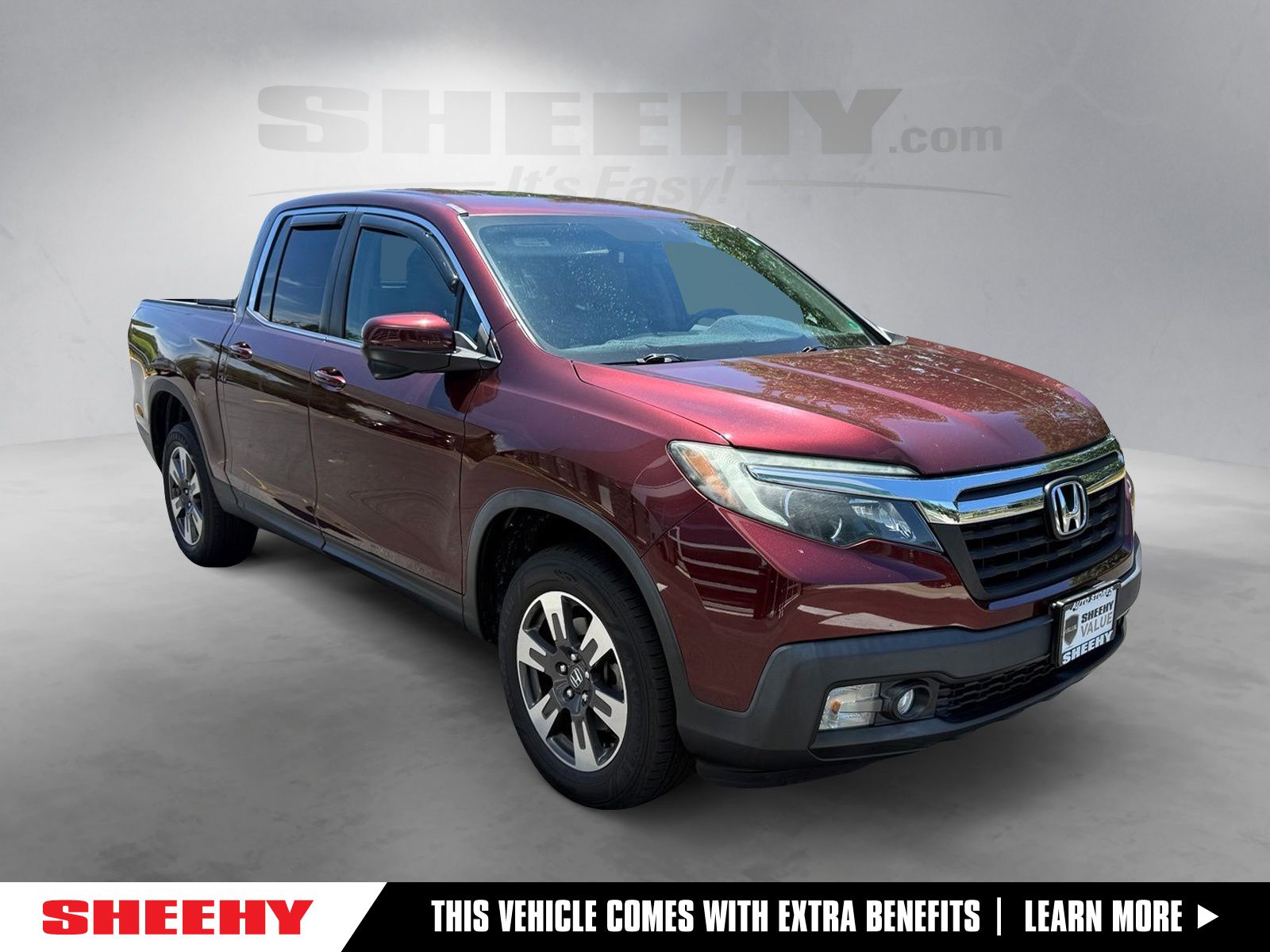Red (Deep Scarlet Pearl) 2019 Honda Ridgeline Pickup Truck All-Wheel Drive 6-Speed Automatic