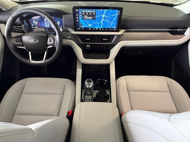 New 2026 Star White Metallic Tri-Coat Ford Platinum image 21