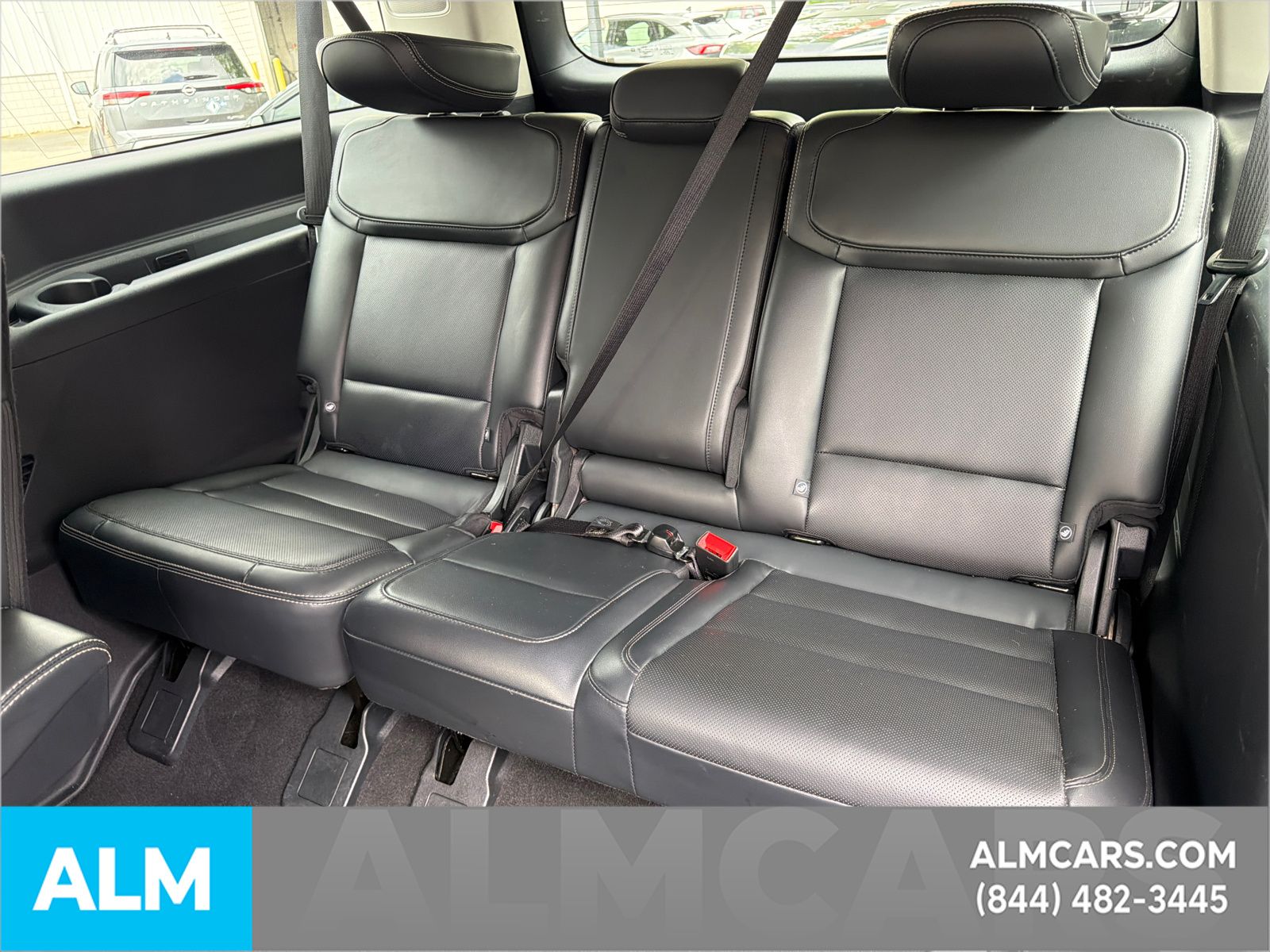 Used 2025 White Ford Platinum image 27