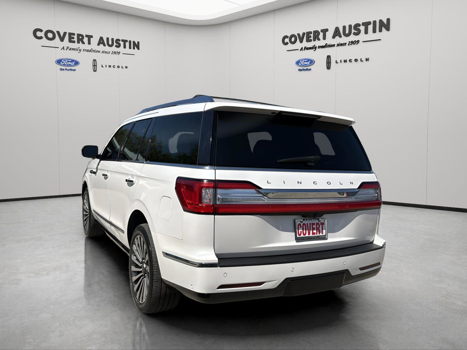 Used Car 2019 Lincoln Navigator  Reserve For Sale Under $35,000 In Austin, Texas