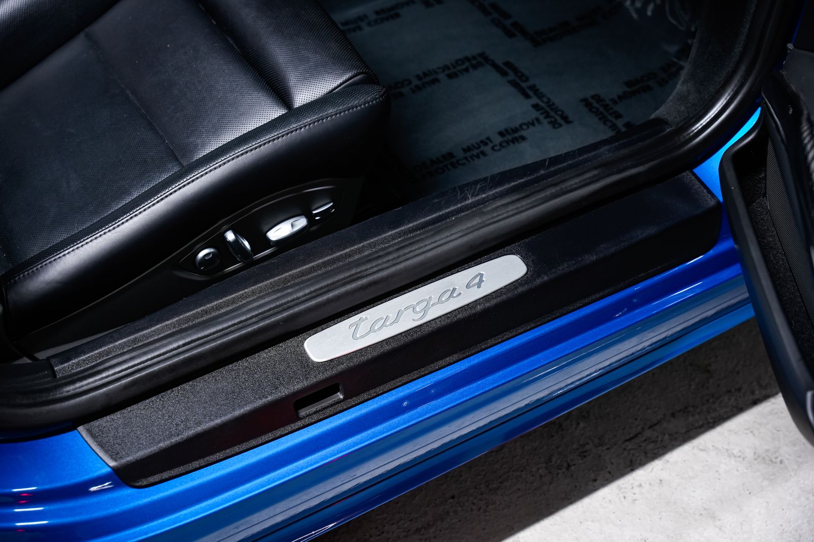 2015 Porsche 911 Targa 4 — photo 25