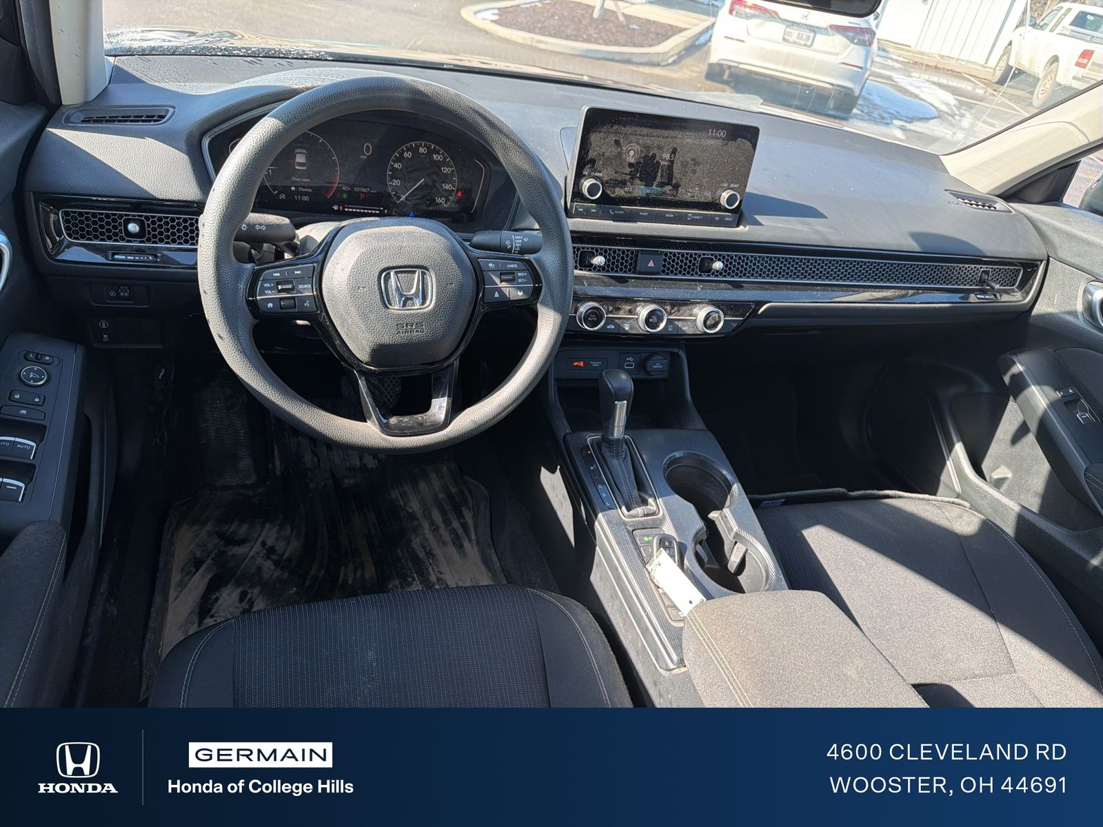 View vehicle photo 2