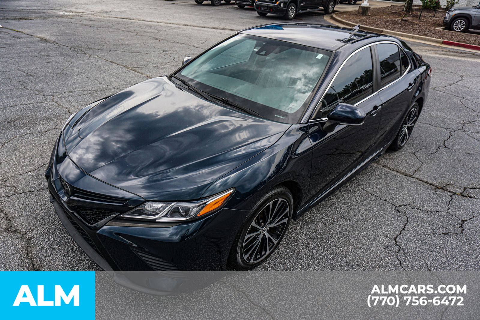 Used 2019 Blue Toyota SE image 19