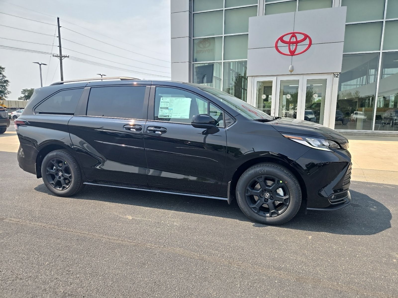 2026 Toyota Sienna Woodland Edition
