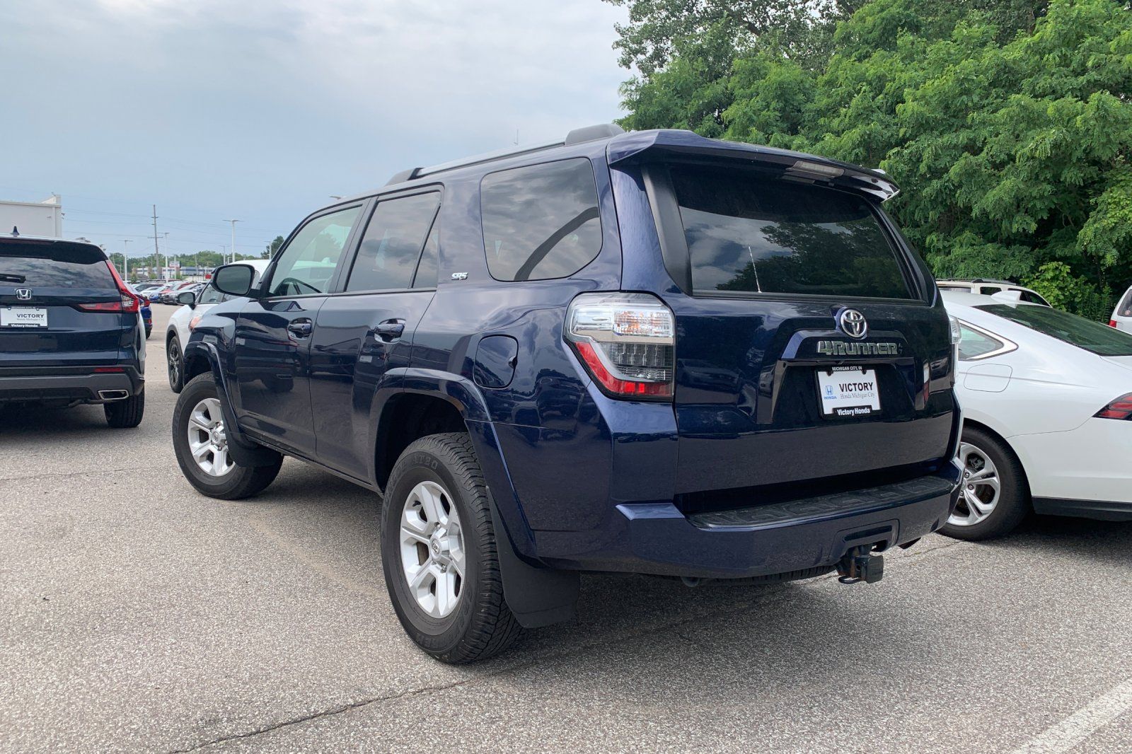 Used 2023 Blue Toyota SR5 image 3