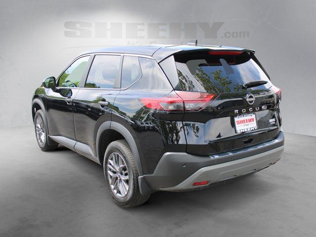 Used 2023 Black Nissan S image 3
