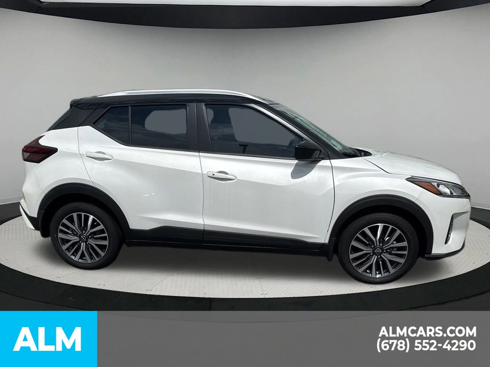 2024 Nissan Kicks SV photo 4