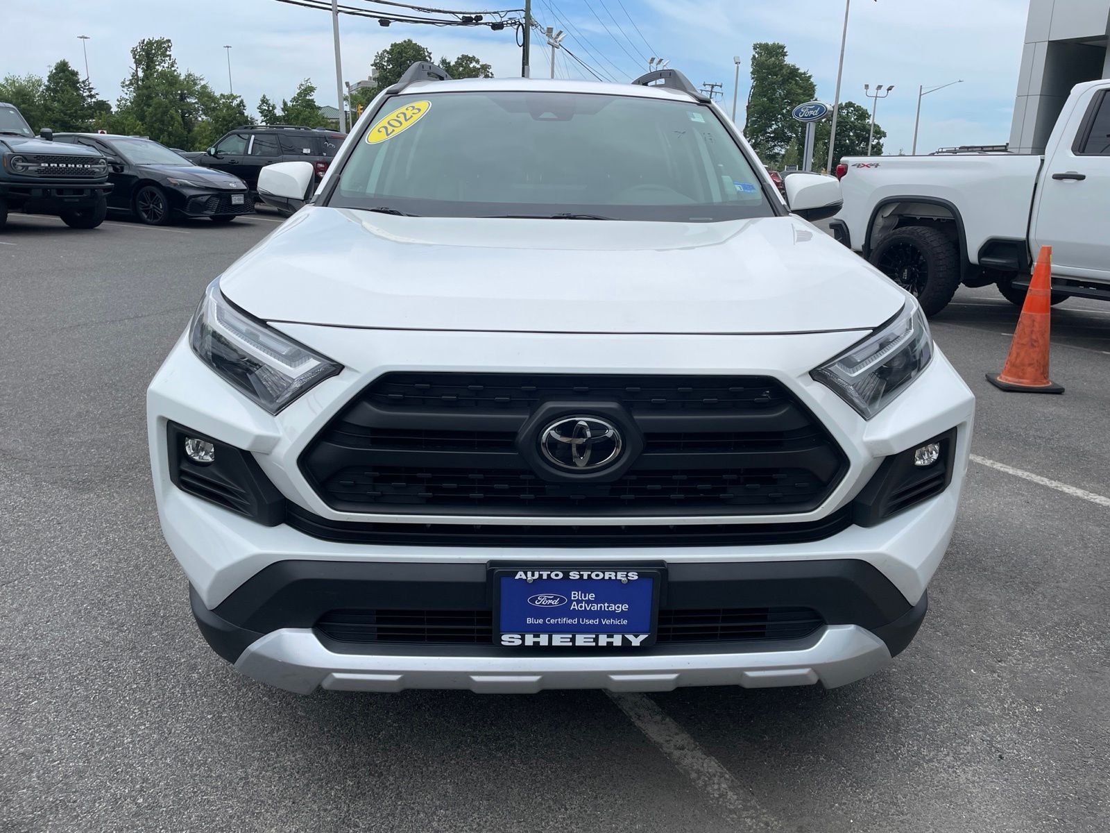 Used 2023 Ice Toyota Adventure image 7