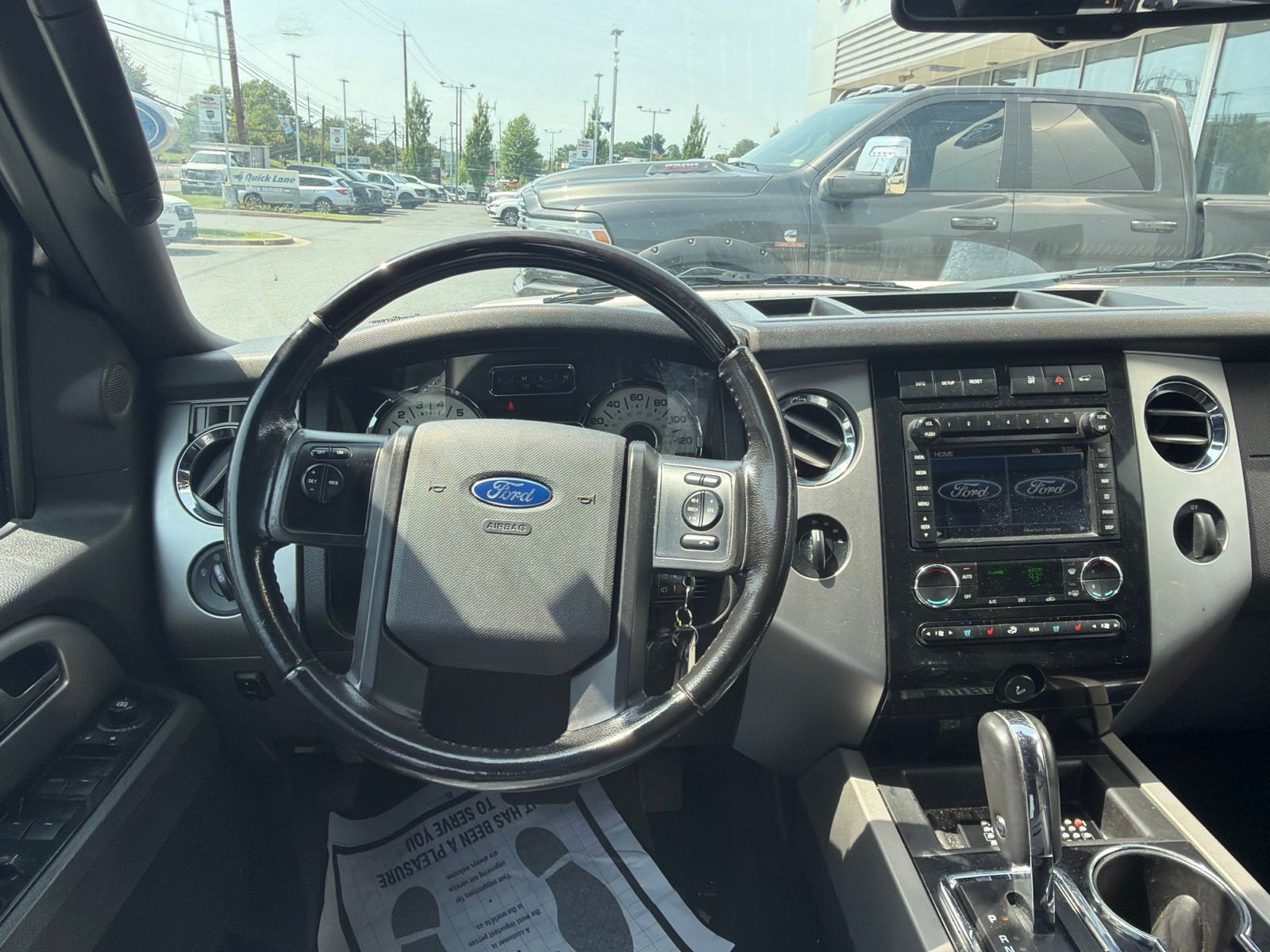 Used 2013 White Ford Limited image 9