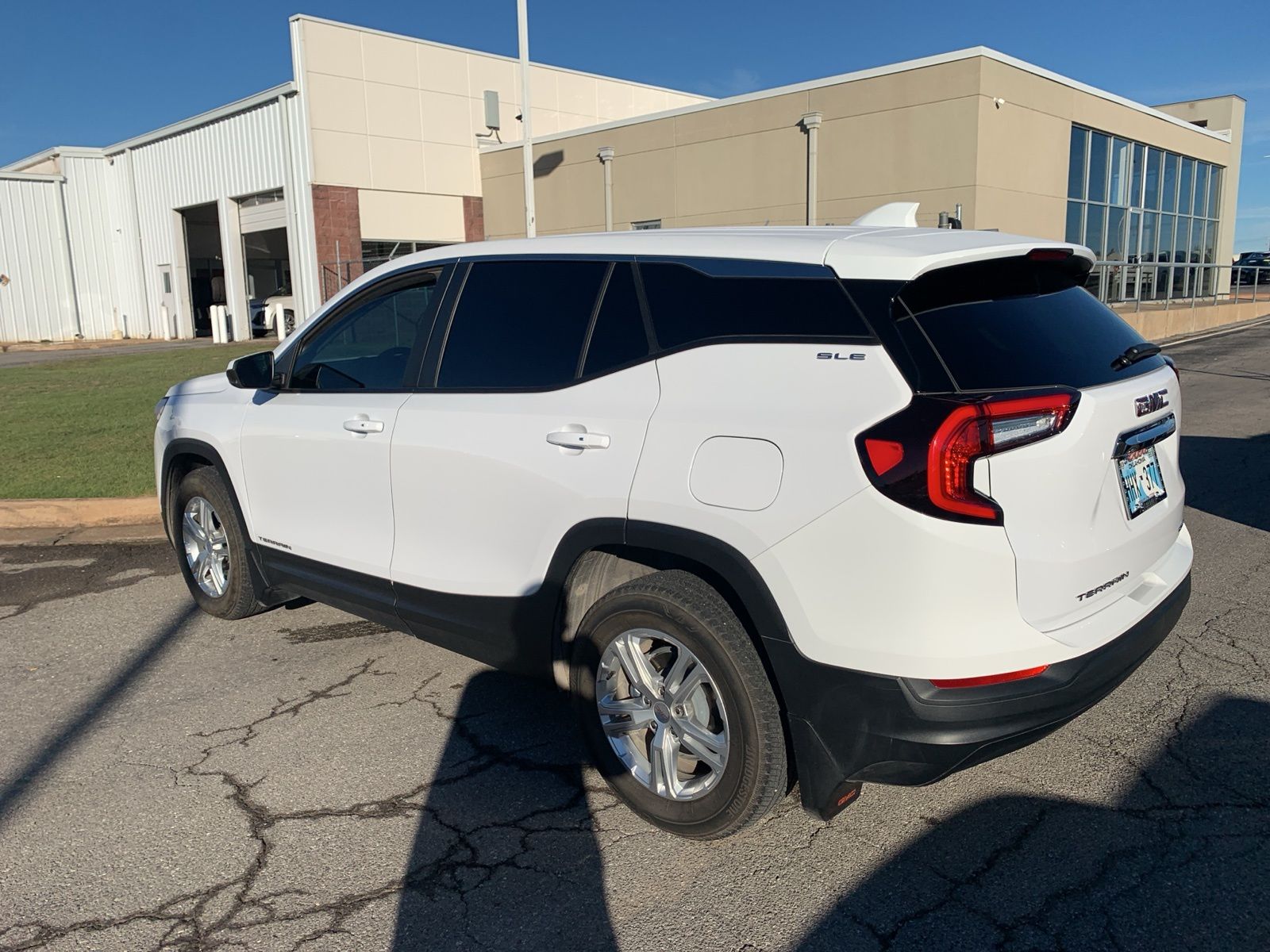 2022 GMC Terrain SLE 4