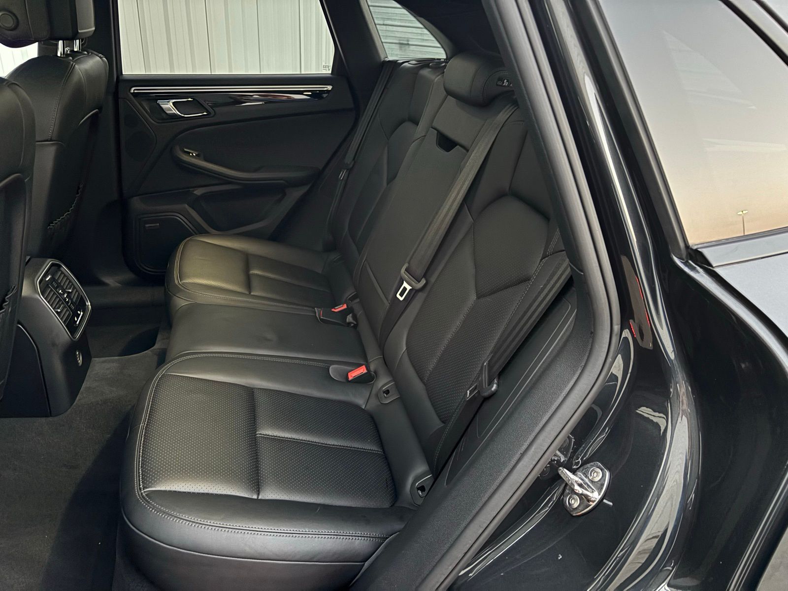 Used Car 2017 Porsche Macan  Base For Sale Under $25,000 In Austin, Texas