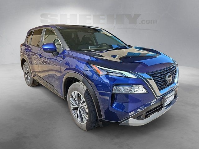 Used 2023 Blue Nissan SV image 2