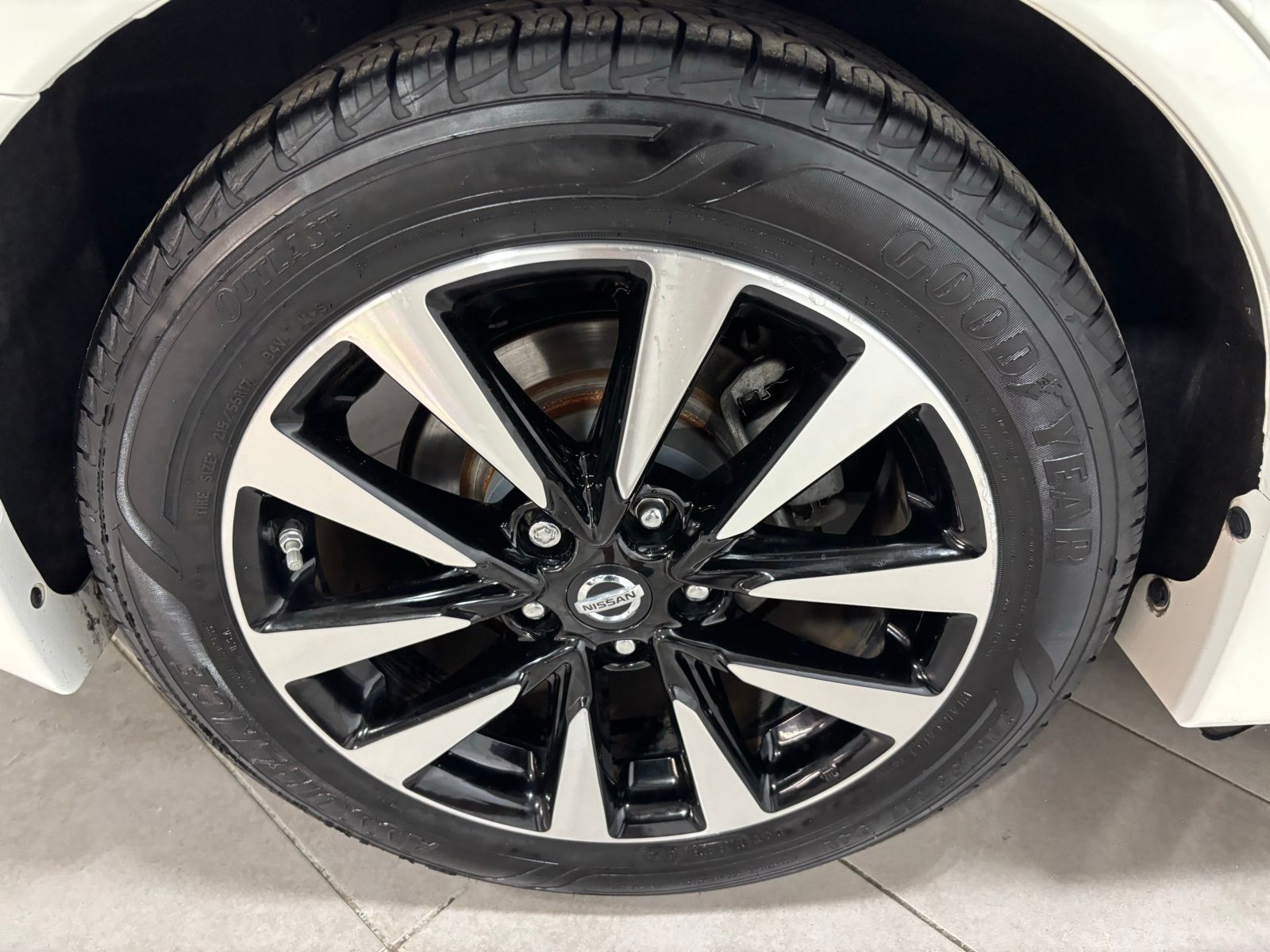 Used Car 2018 Nissan Altima  2.5 Sv For Sale Under $15,000 In Austin, Texas