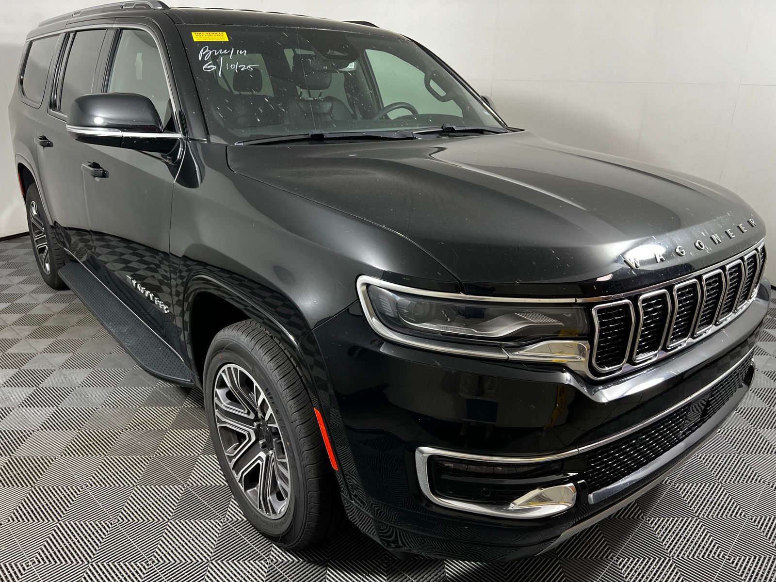 2023 Jeep Wagoneer Series II 3