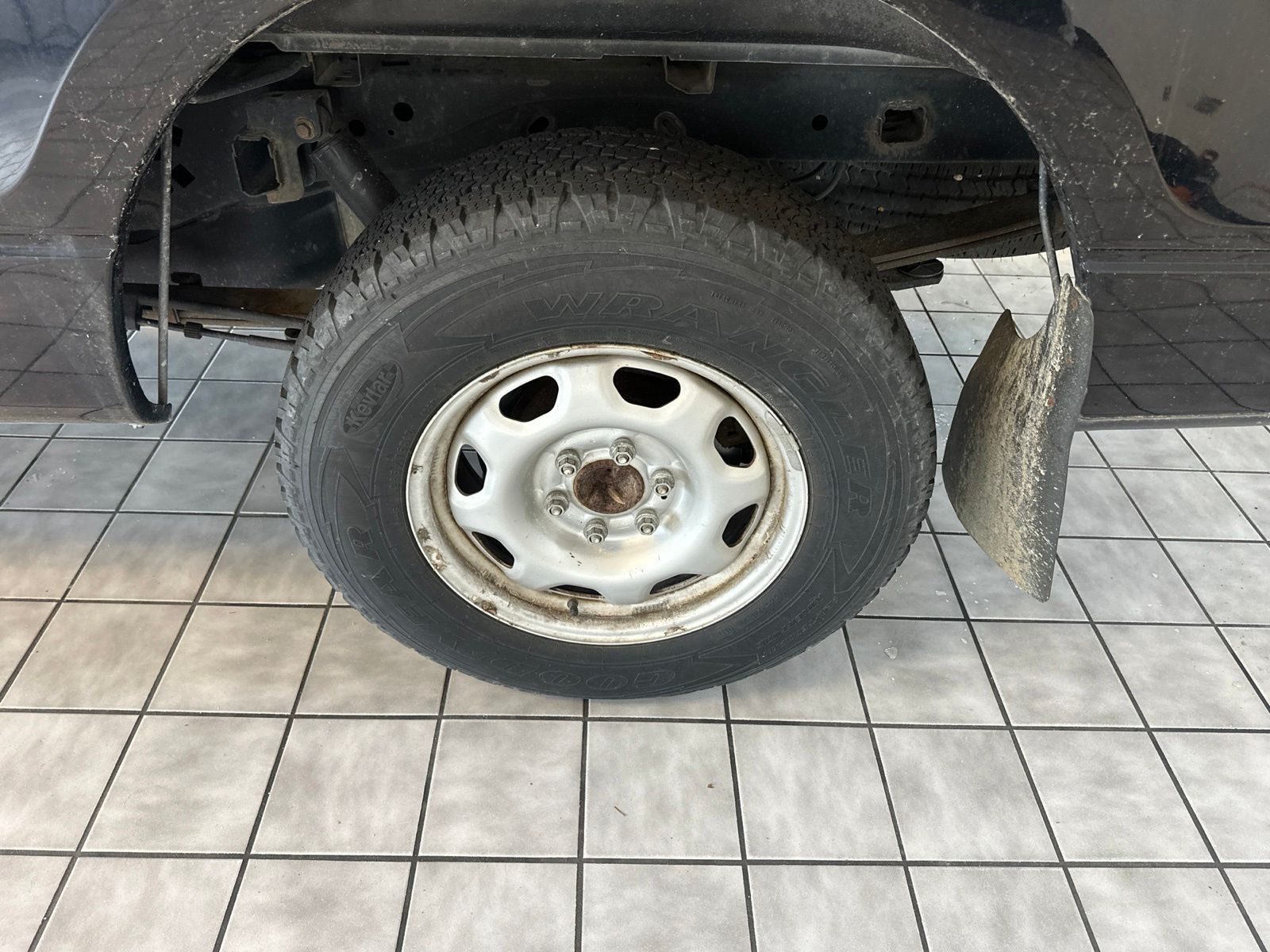 Used 2011 Black Ford XL image 21