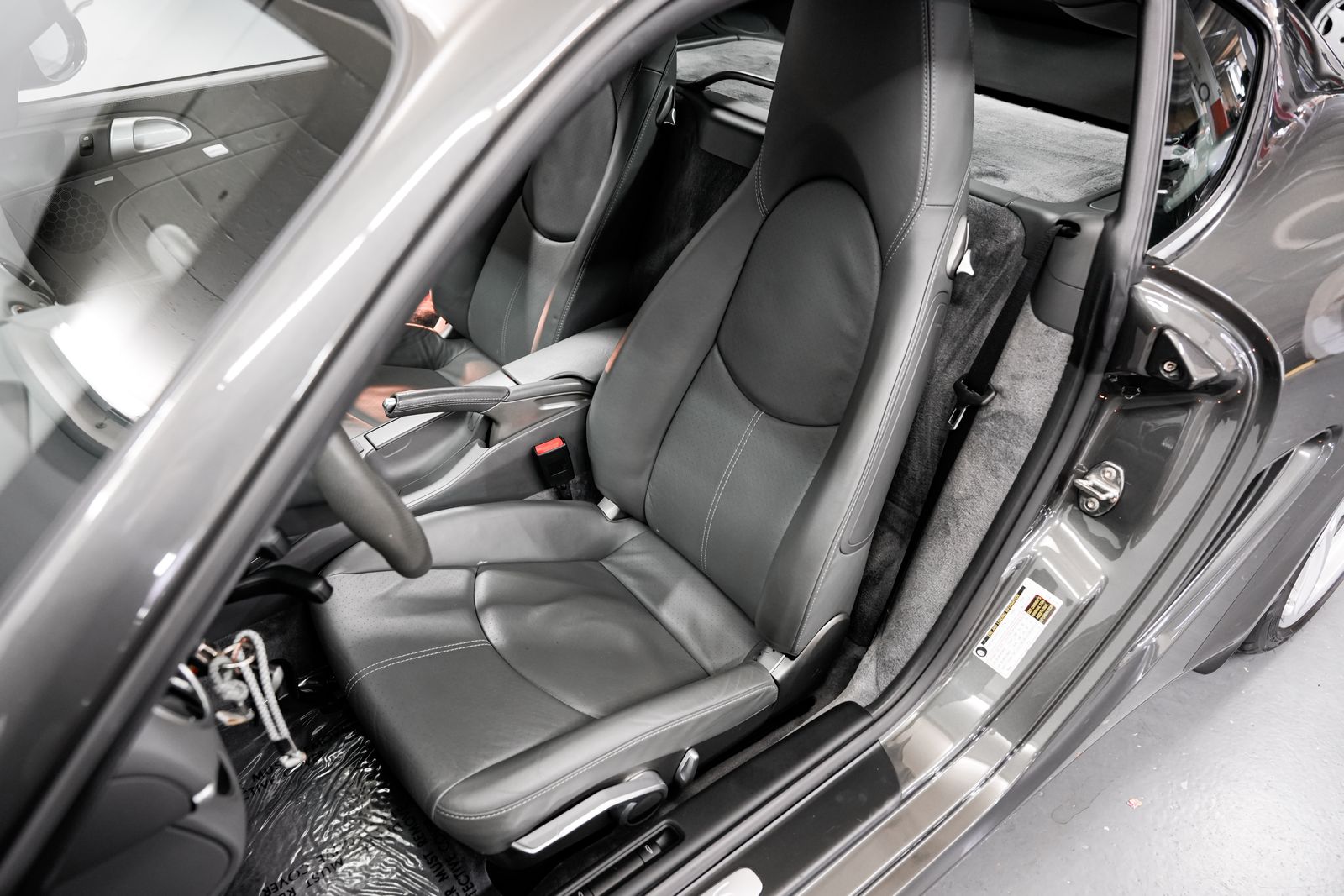 2006 Porsche Cayman S — photo 18
