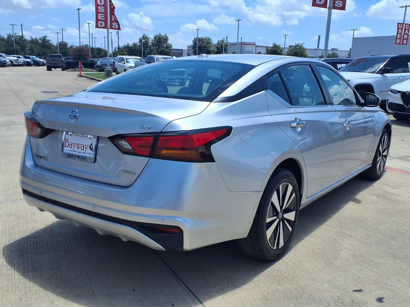 2022 Nissan Altima 2.5 SV Silver at Bravo Nissan