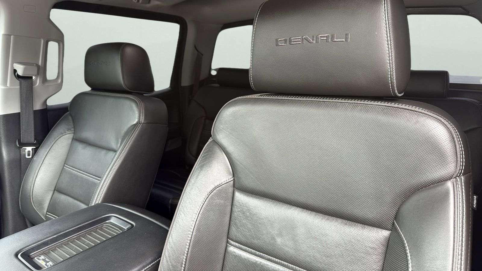 Used Car 2018 Gmc Sierra 1500  Denali For Sale Under $35,000 In Austin, Texas