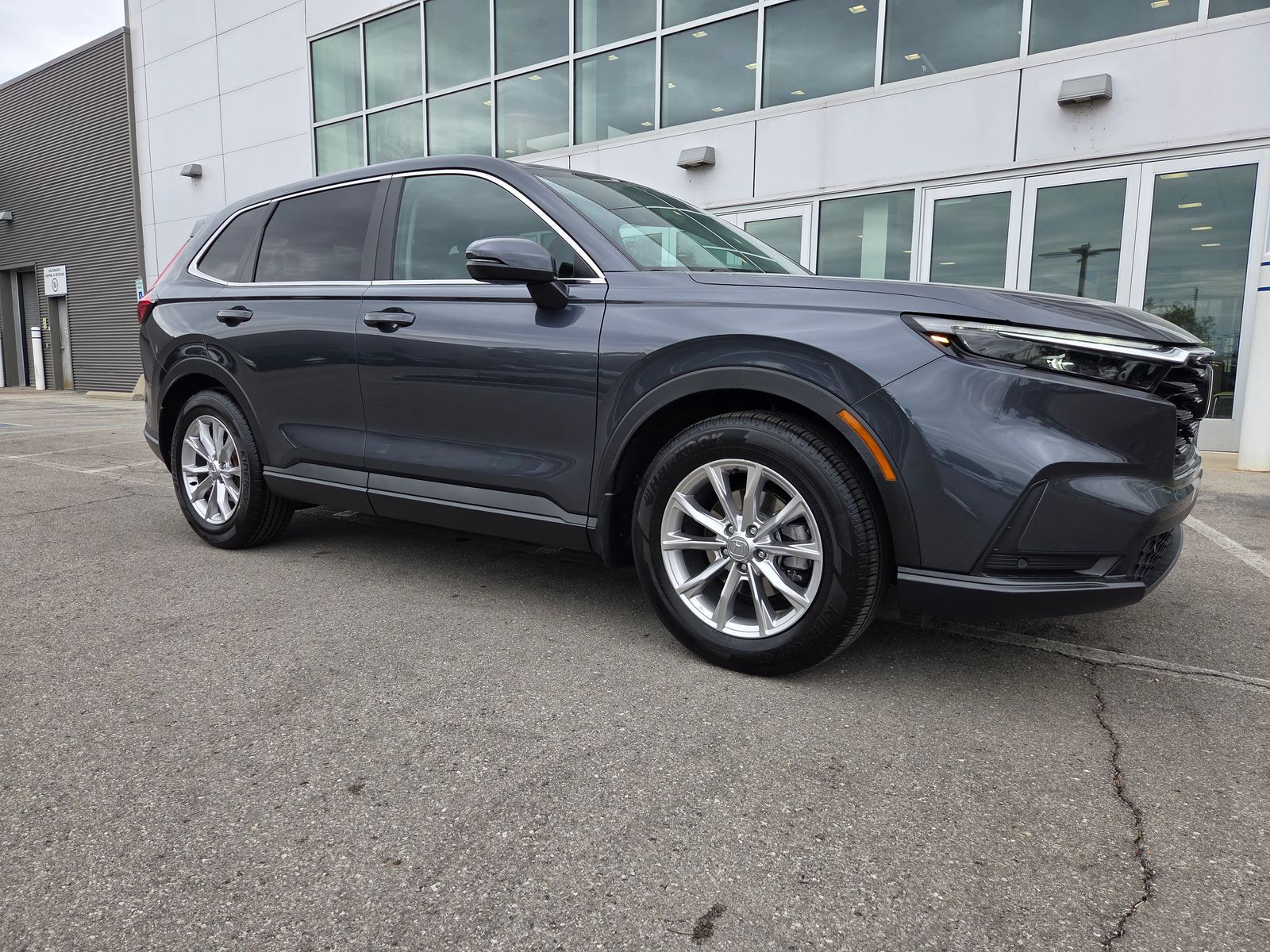 used 2024 Honda CR-V car, priced at $32,250