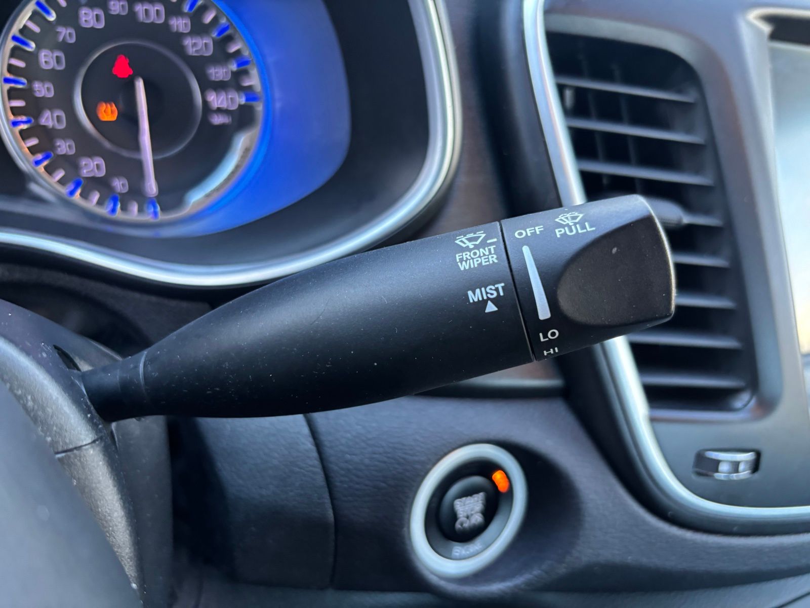 Used Car 2015 Chrysler 200  Limited For Sale Under $10,000 In Austin, Texas