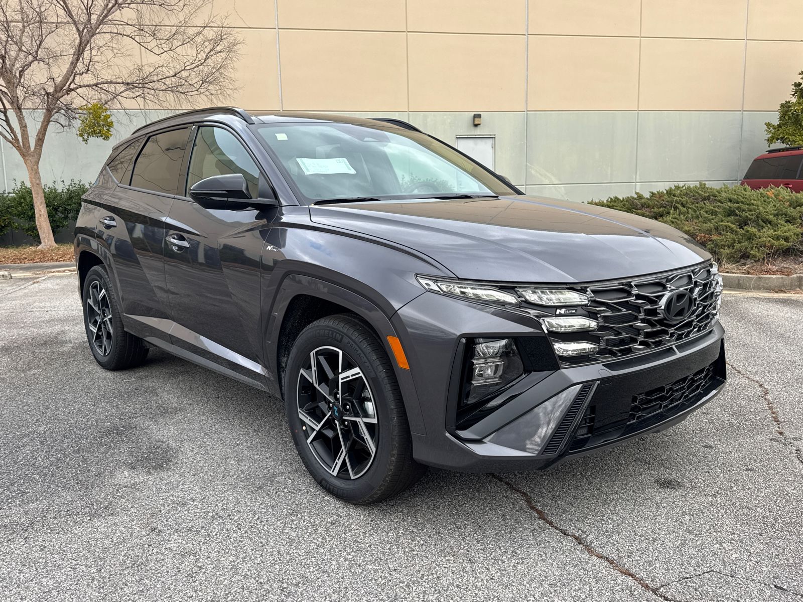 2025 Hyundai Tucson Hybrid N Line photo 2