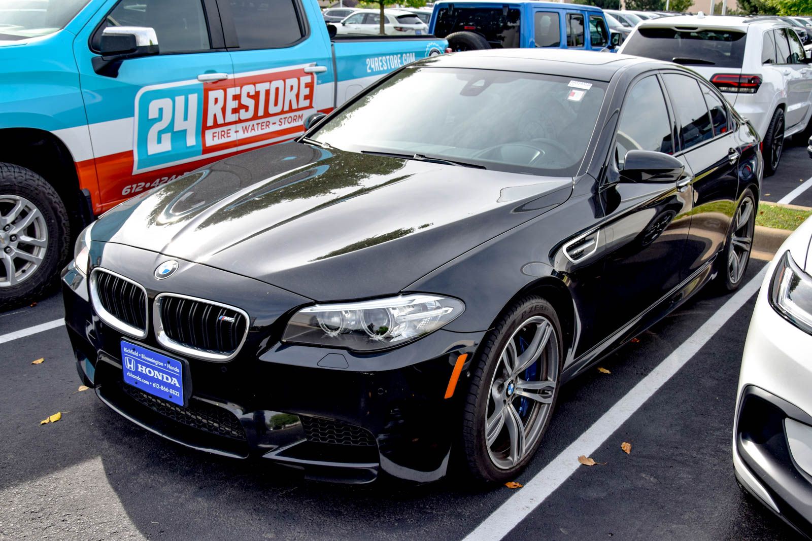 Black Sapphire Metallic 2014 BMW M5 Sedan Rear-Wheel Drive 7-Speed Automatic