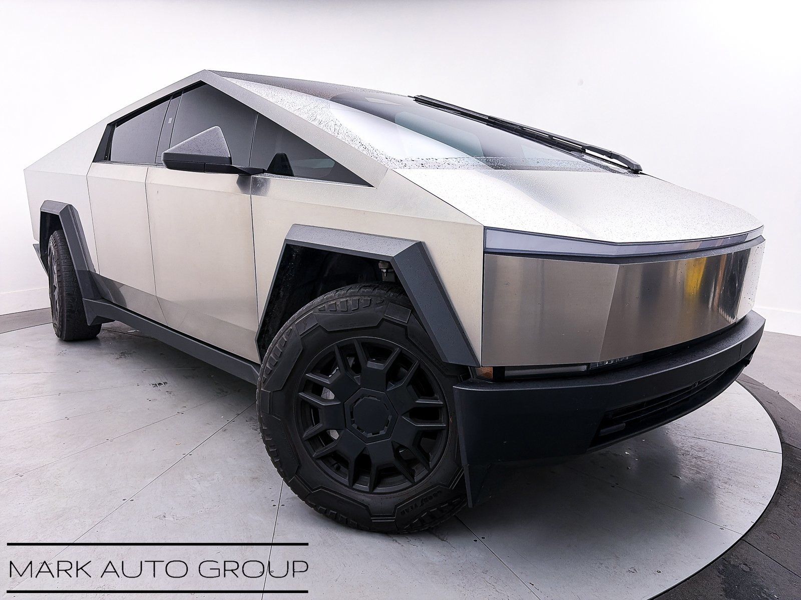 2024 Tesla Cybertruck Base