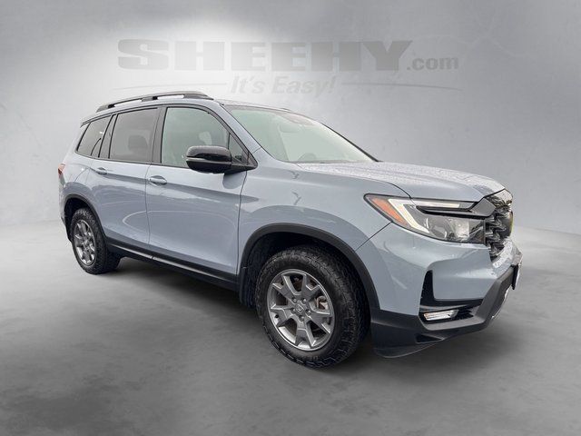 Used 2025 Gray Honda TrailSport image 2