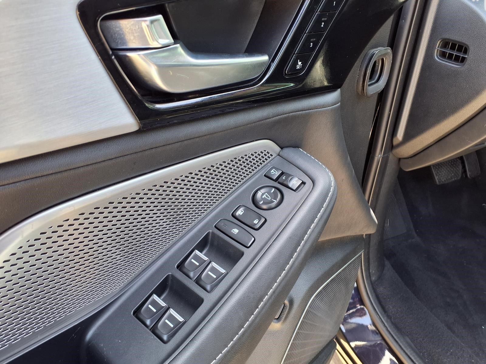 car-gallery-16