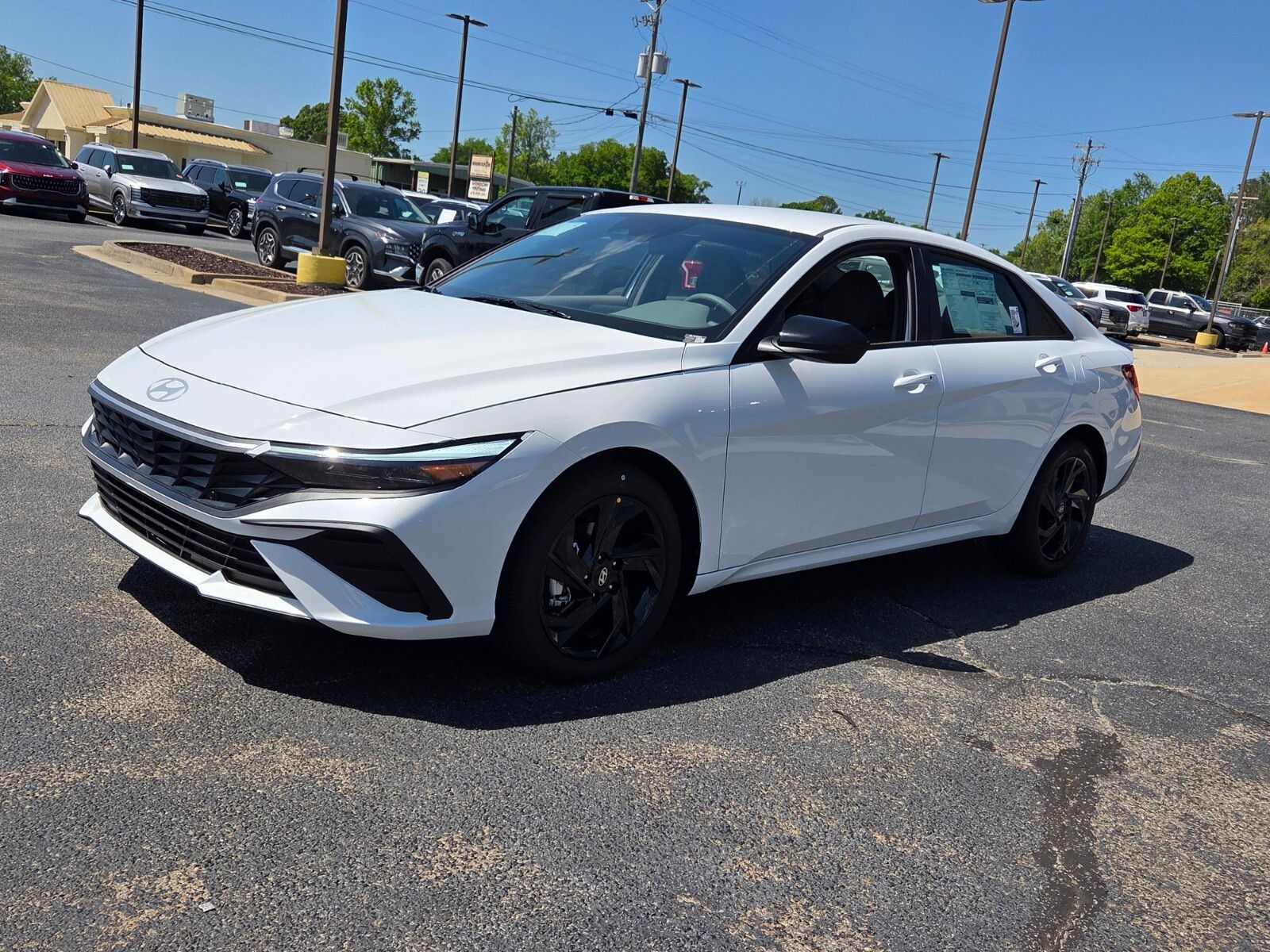 New 2026 White HYUNDAI SEL Sport image 3