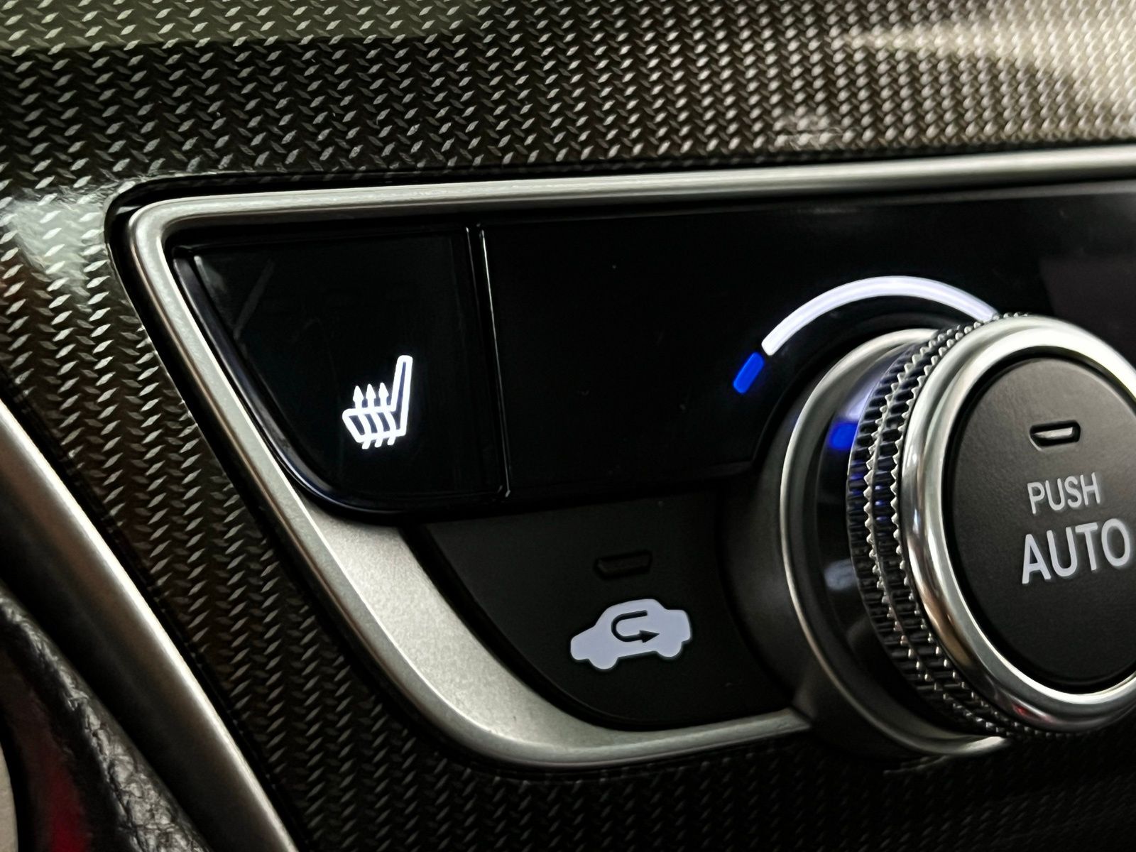 Thumbnail: 2020 Honda Accord - 21