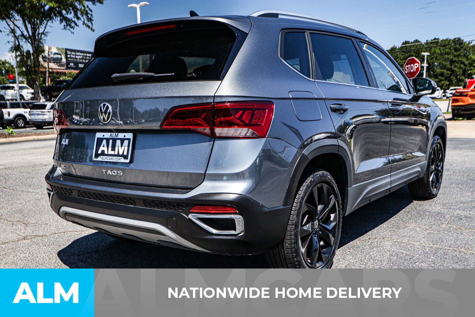 2022 Volkswagen Taos SE photo 5